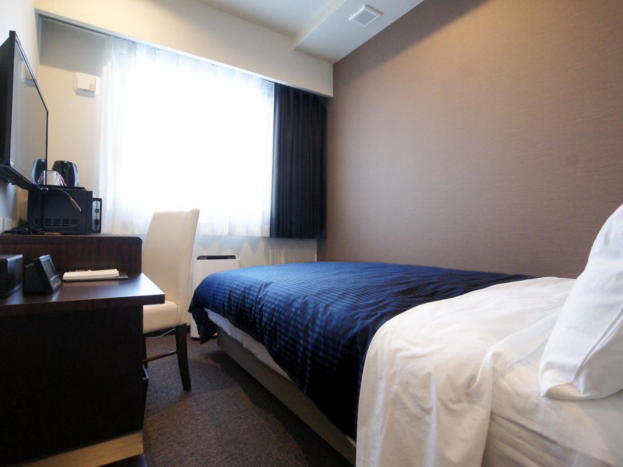 Hotel Livemax Osaka Umeda Nakatsu Экстерьер фото